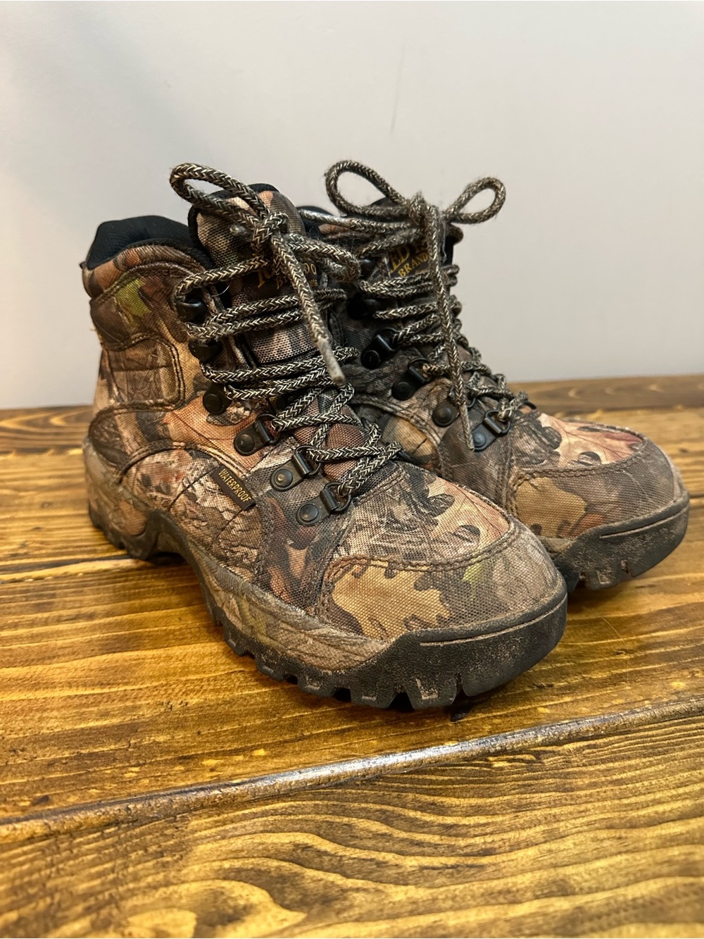 RedHead Youth Hunt 600 Waterproof Insulated Hunting Boots / Size 4 youth